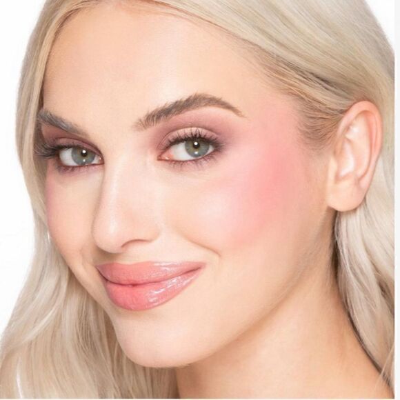 NWOB Cloud Crush Blurring Blush WATERMELON RAIN - Picture 4 of 8